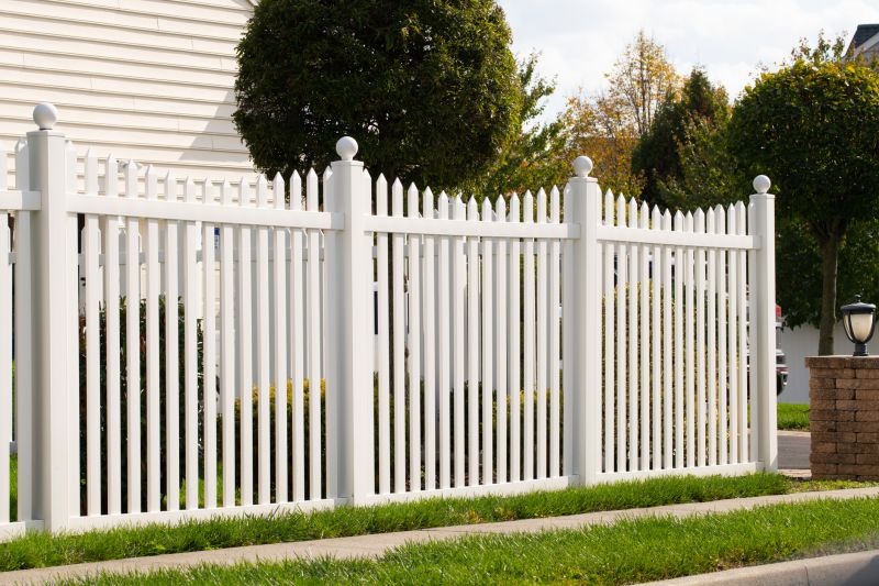 White Pvc Fence Installation in St Louis, MO